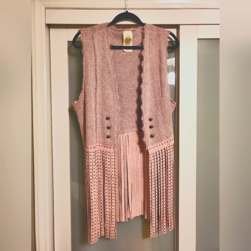 Vocal WOMEN'S MAUVE STUDDED FRINGE VEST - XL - EUC
